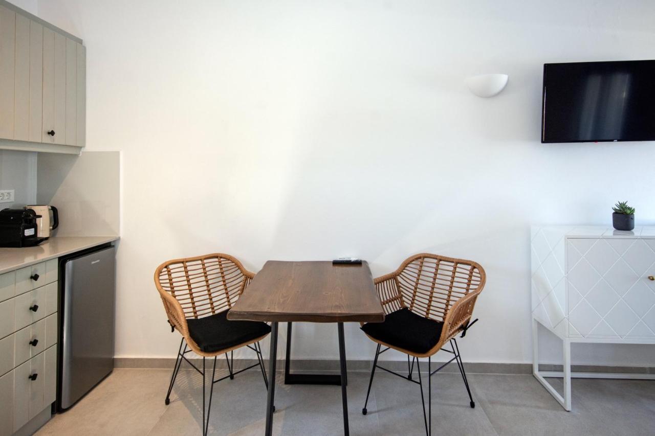 Alko Apartments Mykonos Town ภายนอก รูปภาพ